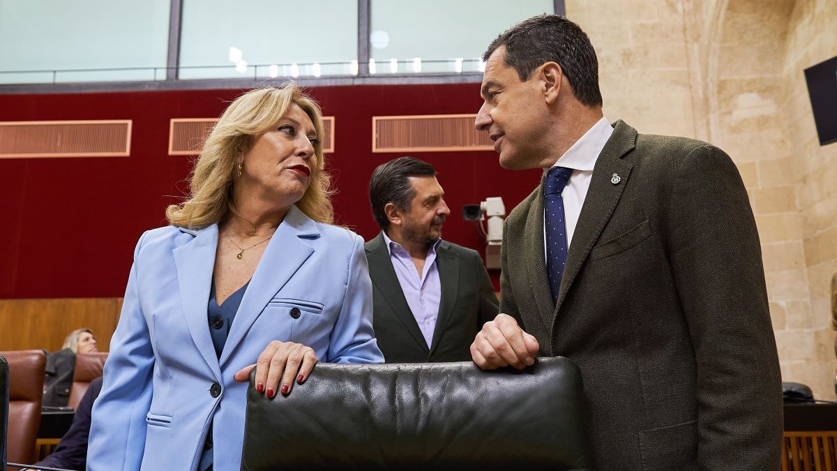 Juanma Moreno y Carolina España | Salvador López Medina