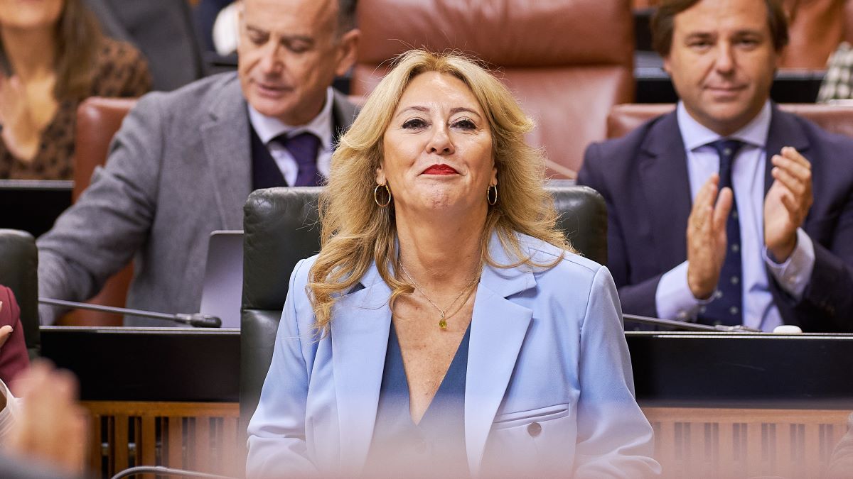 Carolina España | Salvador López Medina