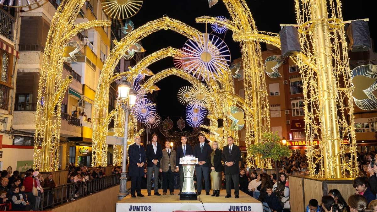 Encendido del alumbrado de Navidad en Puente Genil 2