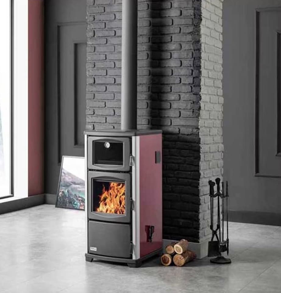 La estufa de leña calefactora TK29 con horno de Bosch Marin en El Corte Inglés