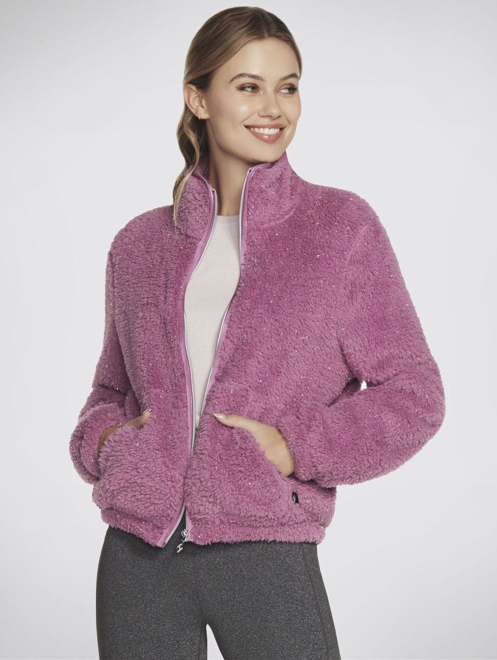 La chaqueta polar GO SNUGGLE Sherpa Jacket de Skechers