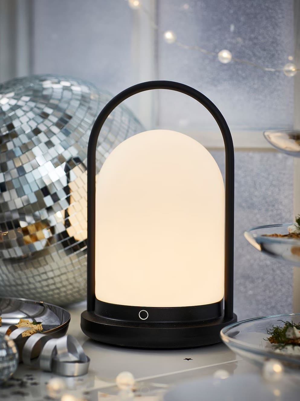 El nuevo farol LED con regulación de intensidad luminosa FRÖJDA de Ikea