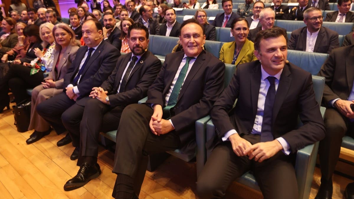 El acto inaugural se ha celebrado en el Palacio de Congresos de Cádiz | Cristo García