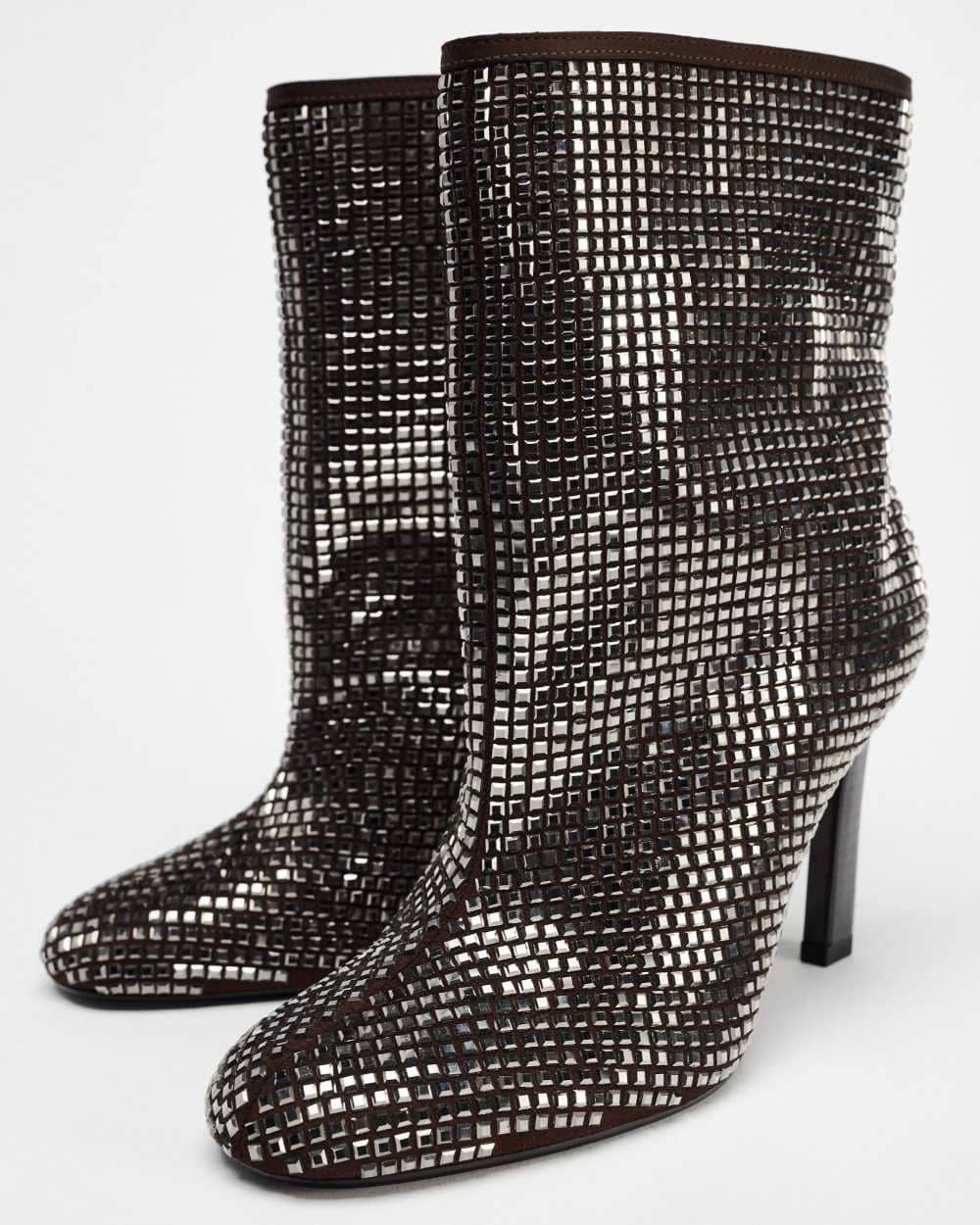 Botín tacón brillos de Zara