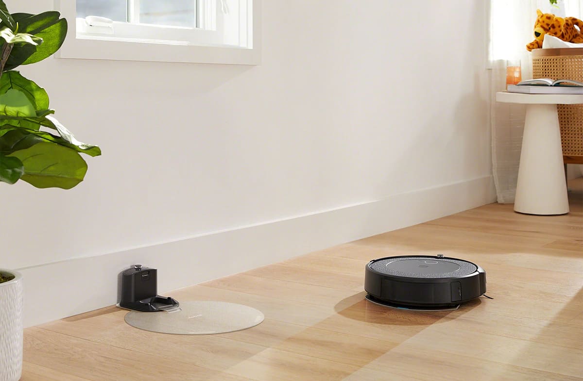 El robot aspirador y friegasuelos iRobot Roomba Combo i5 2 en 1 en El Corte Inglés