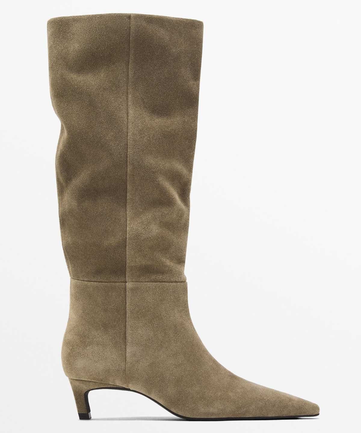 Bota tacón serraje de Massimo Dutti