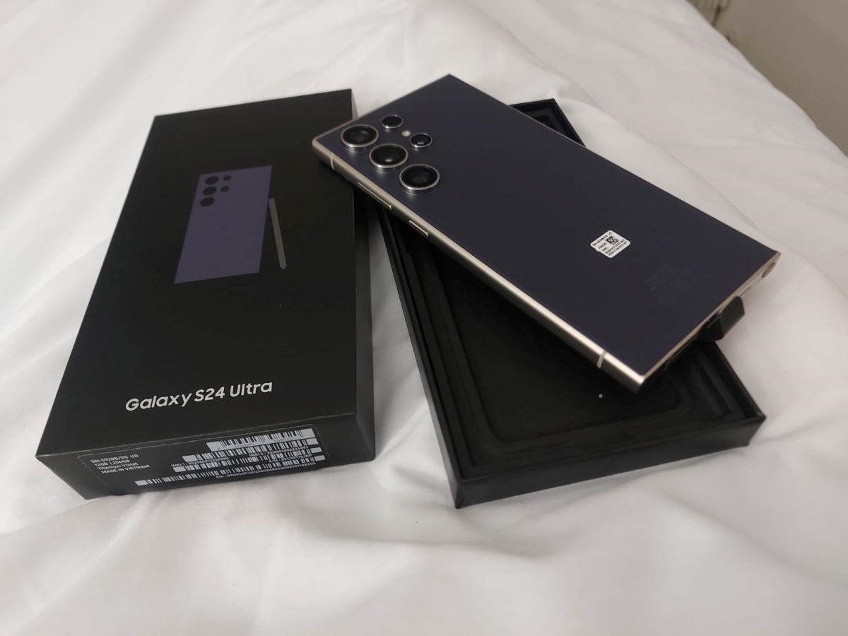 Teléfono móvil Samsung Galaxy S24 Ultra de Amazon
