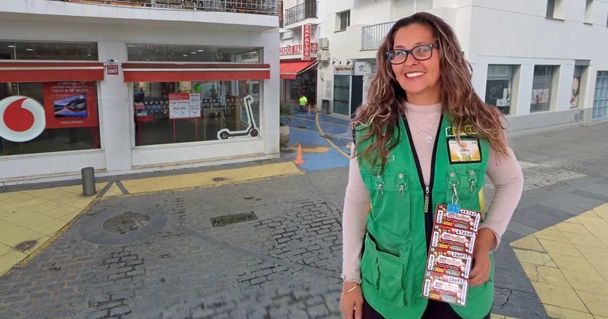 Cinta Márquez, vendedora de la ONCE en Isla Cristina