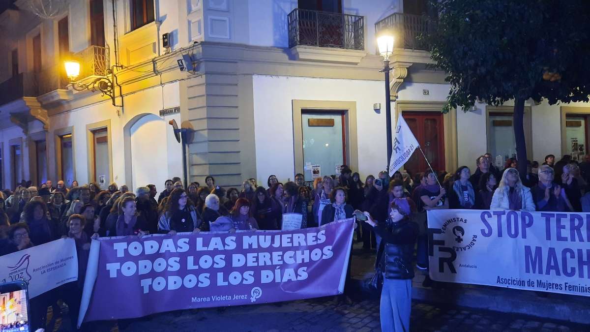 Manifestación ciudadana por el 25N en Jerez | La Confluencia