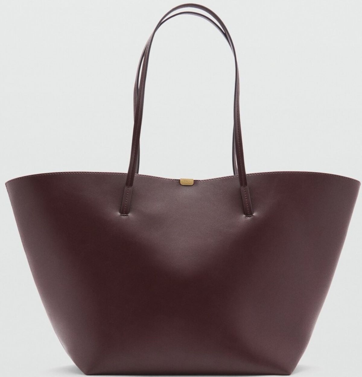 Bolso shopper con detalle metálico de Mango