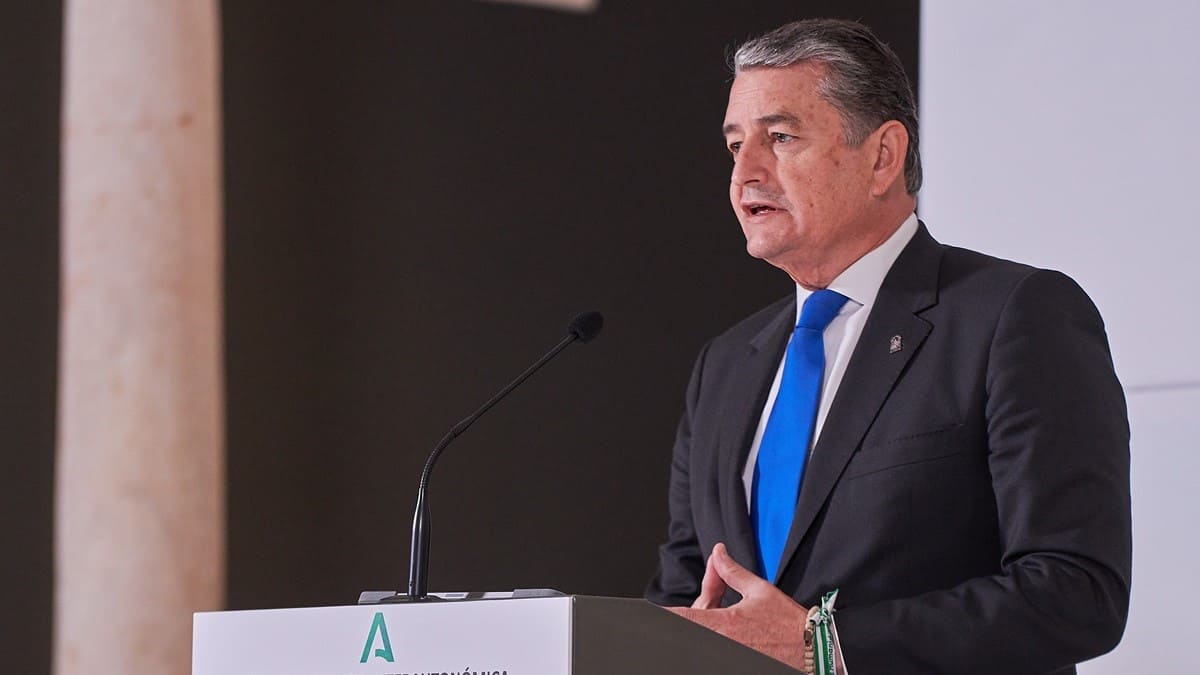 El consejero de la Presidencia Antonio Sanz (11)