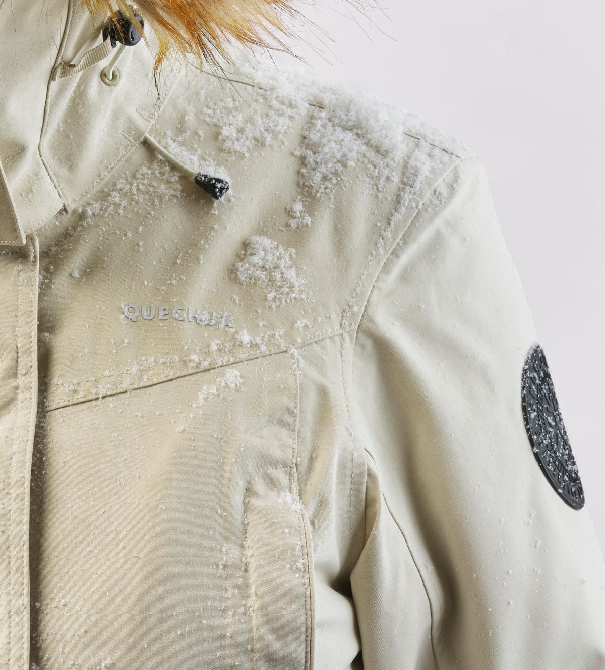 Abrigo parka impermeable Quechua SH900 de Decathlon