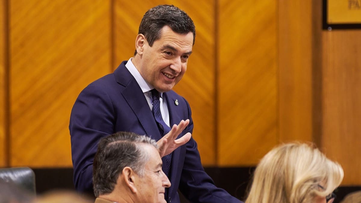 Juanma Moreno, durante su réplica a Juan Espadas | Salvador López Medina