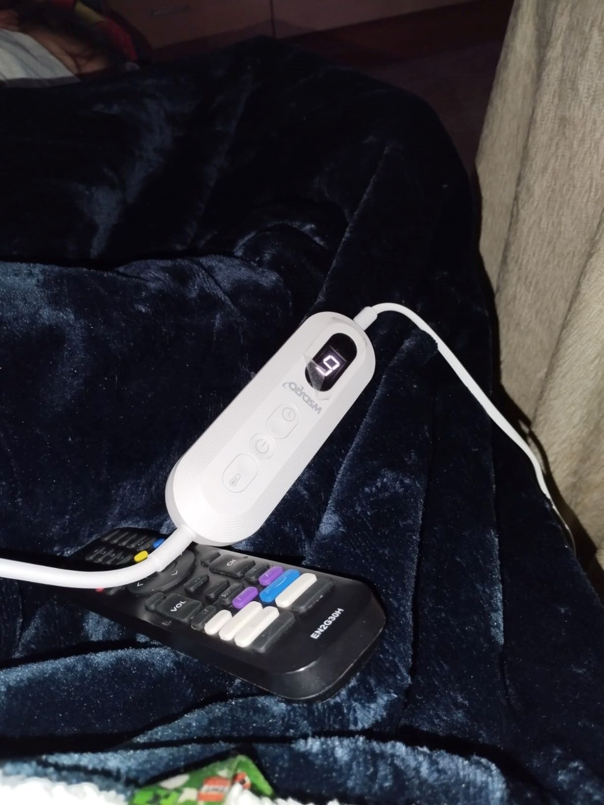 Manta eléctrica de 160 x 130 cm con mando Olycism de Amazon