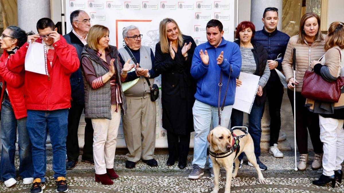 La alcaldesa Marifrán Carazo, durante la celebración del Día de la Discapacidad