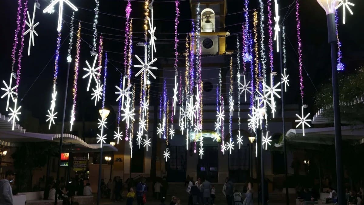 Encendido del alumbrado extraordinario de Navidad en Marbella