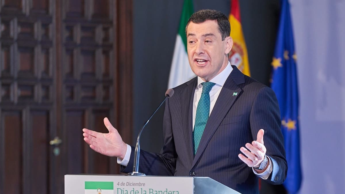 Juanma Moreno, durante su intervención | Salvador López Medina