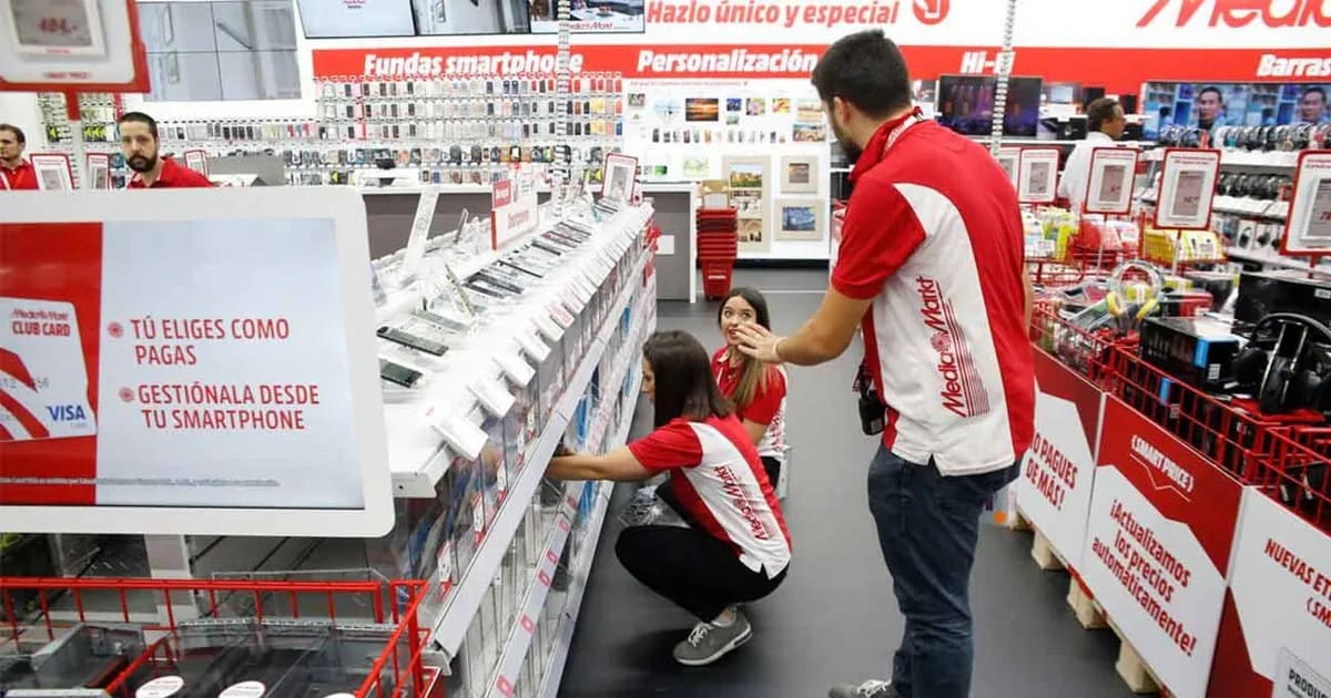 Reponedores de Media Markt