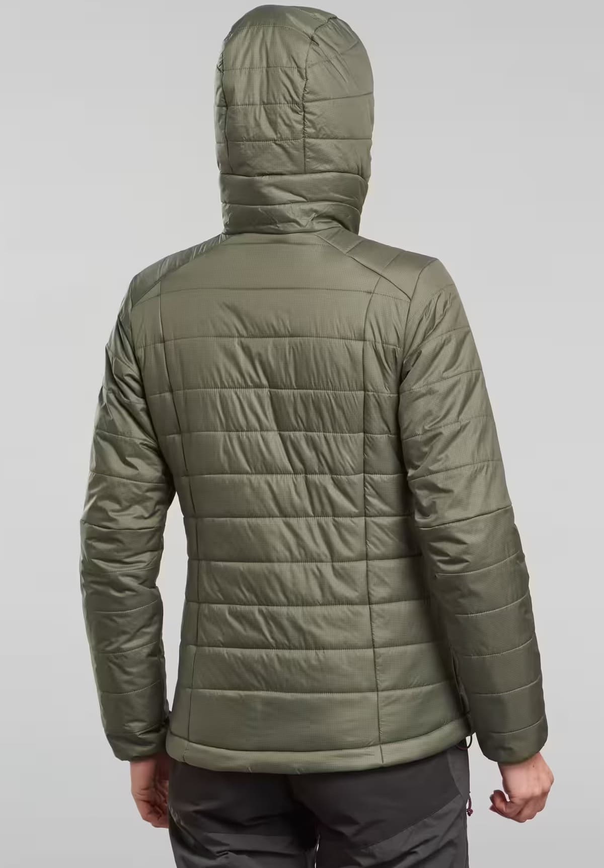 La chaqueta acolchada para montaña y trekking con capucha Forclaz MT100 de Decathlon