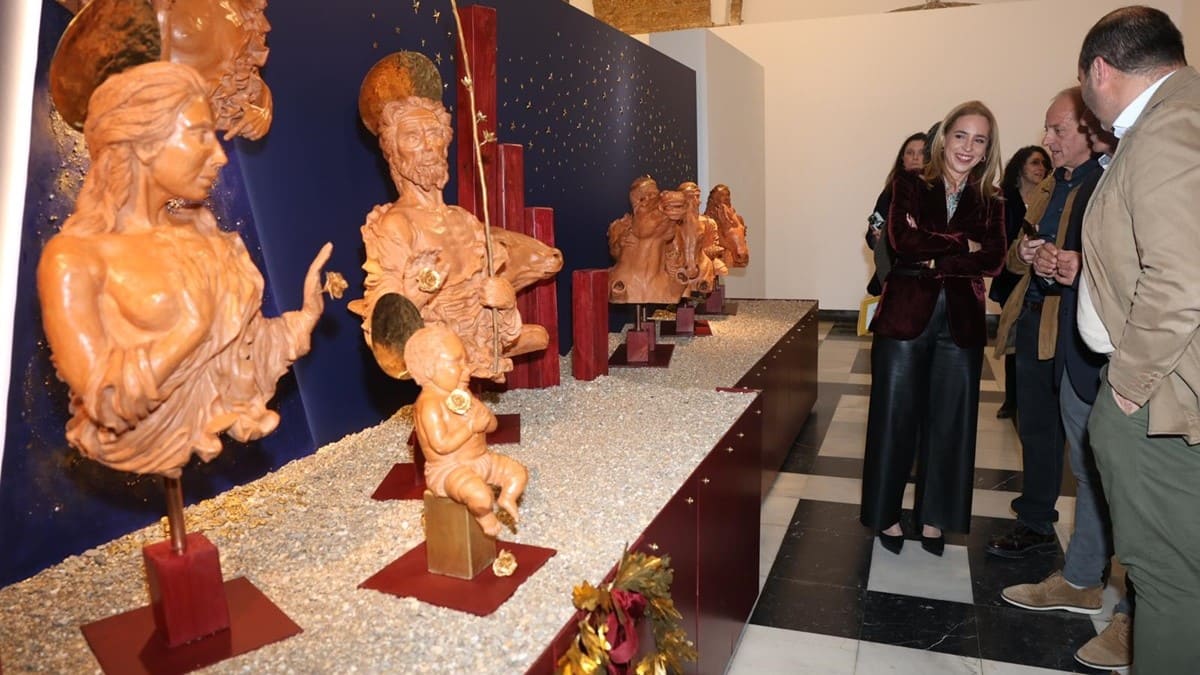 Belén de la Luna ubicado en el interior del Palacio Provincial