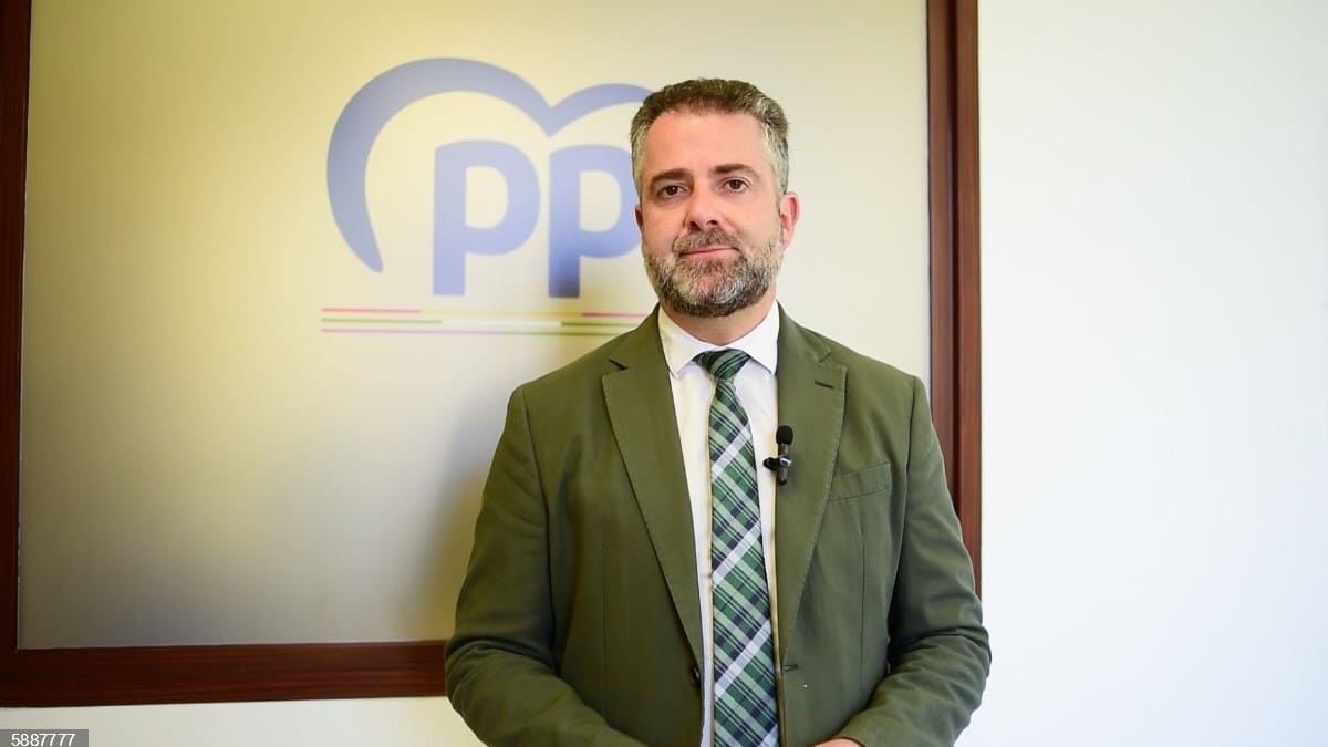 El vicesecretario de Málaga Productiva del PP de Málaga y coordinador del Observatorio Económico y de Precios de la formación, Carlos Conde