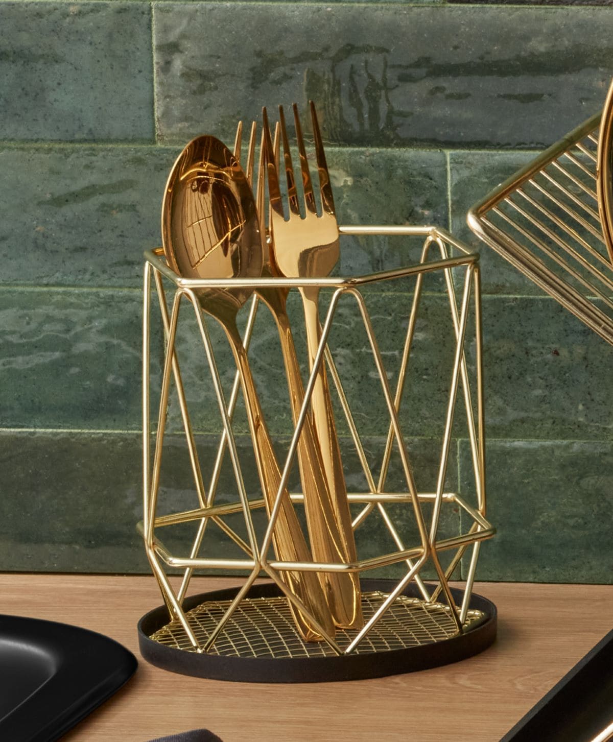 Secador de cubiertos metálico dorado de Pepco