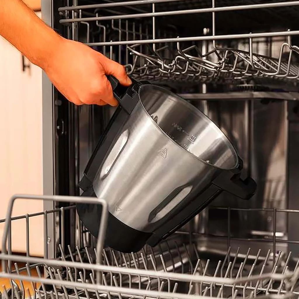 El robot de cocina Mambo 11090 con 37 funciones de Cecotec en Alcampo