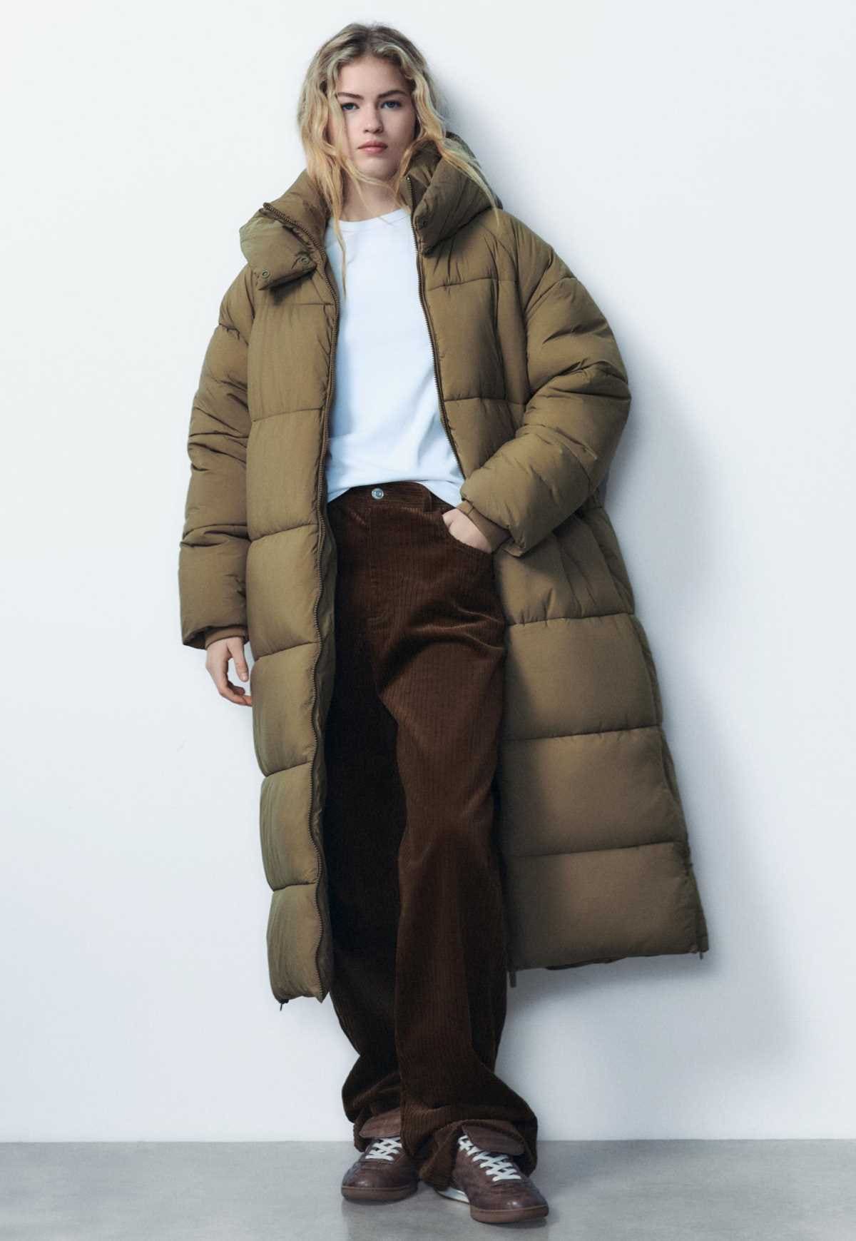 Anorak largo water and wind protection de Zara