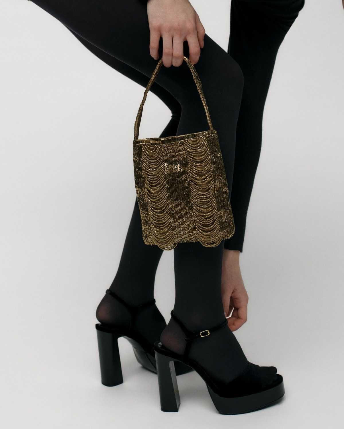 Mini saca abalorios de Zara