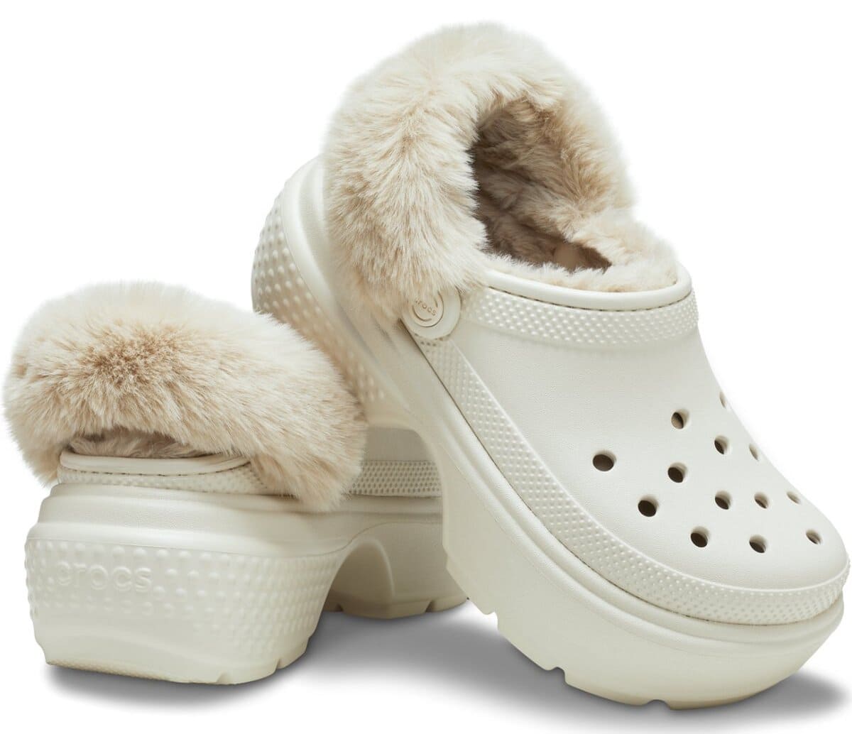Los zuecos de mujer Stomp Lined W en color beige de Crocs