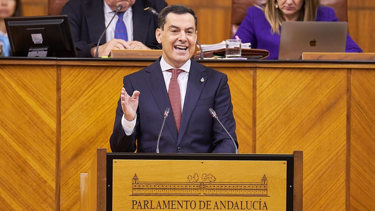 Juanma Moreno ha anunciado nuevas medidas contra la proliferación de viviendas turísticas | Salvador López Medina