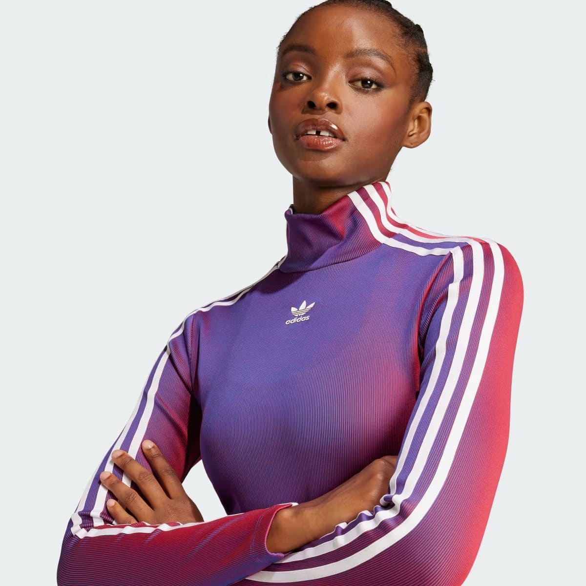 El nuevo vestido de manga larga Rasant Rib de Adidas