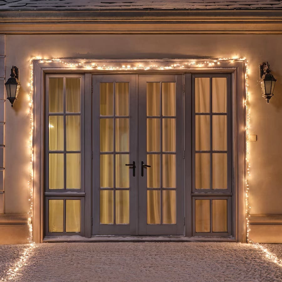 La nueva guirnalda luminosa LED con 400 luces exterior de Ikea