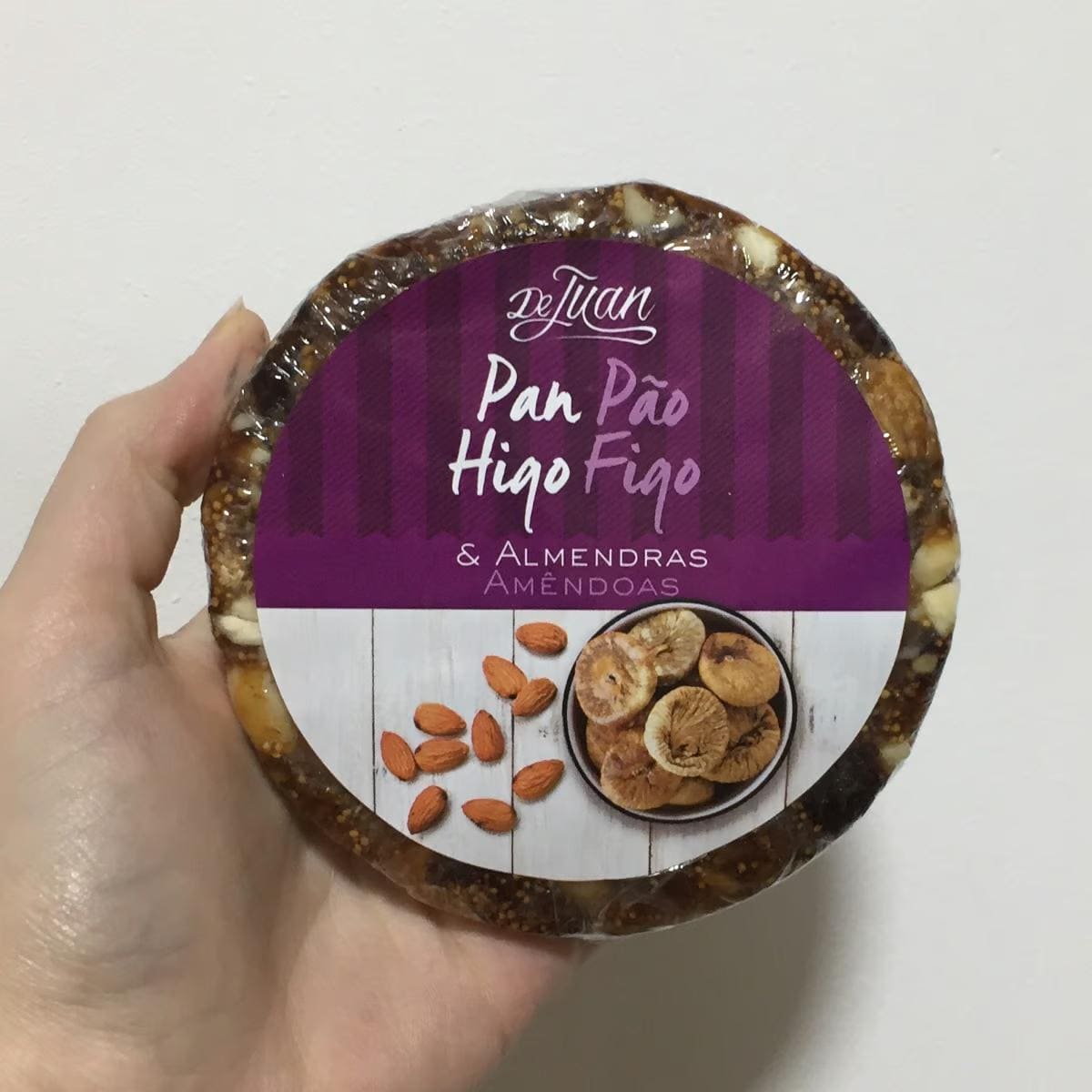 Pan de higo con almendras De Juan