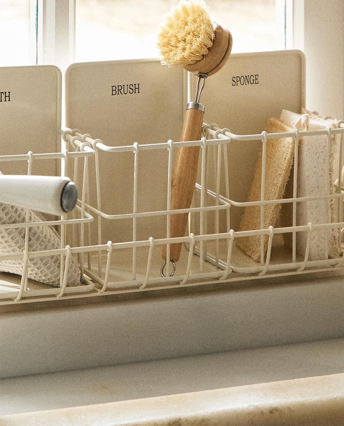 Set de almacenaje para productos de limpieza