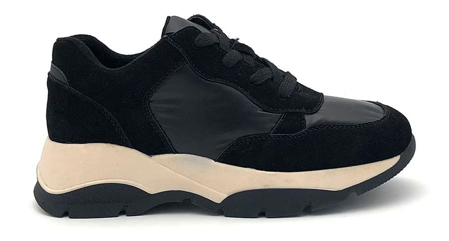 Las zapatillas de serraje para mujer con frontal metalizado negras de Kelara en El Corte Inglés