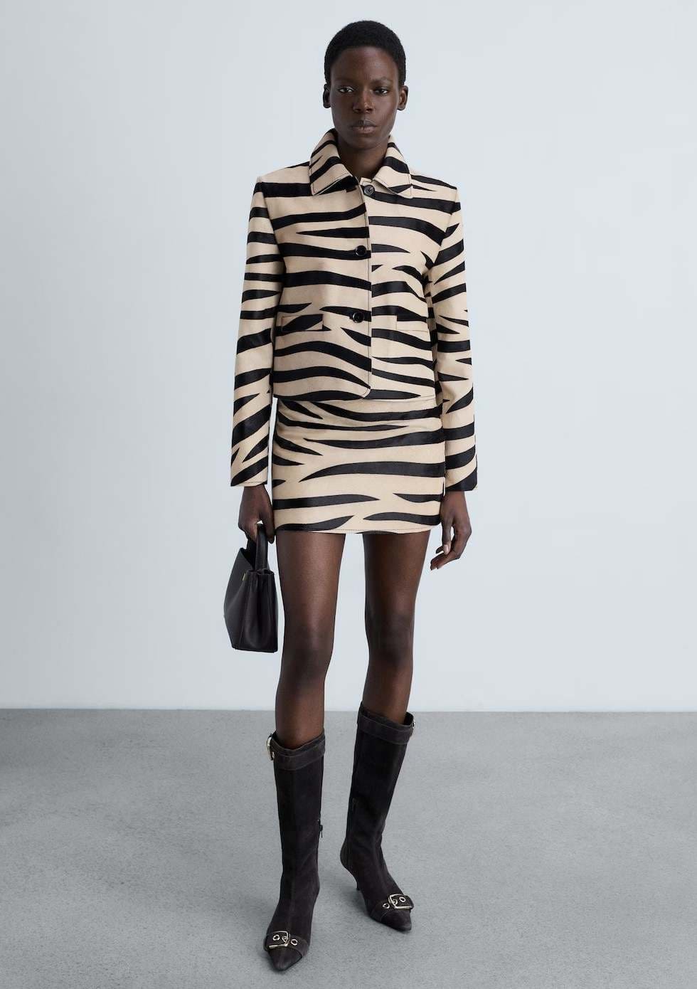 Chaqueta piel pelo cebra de Mango