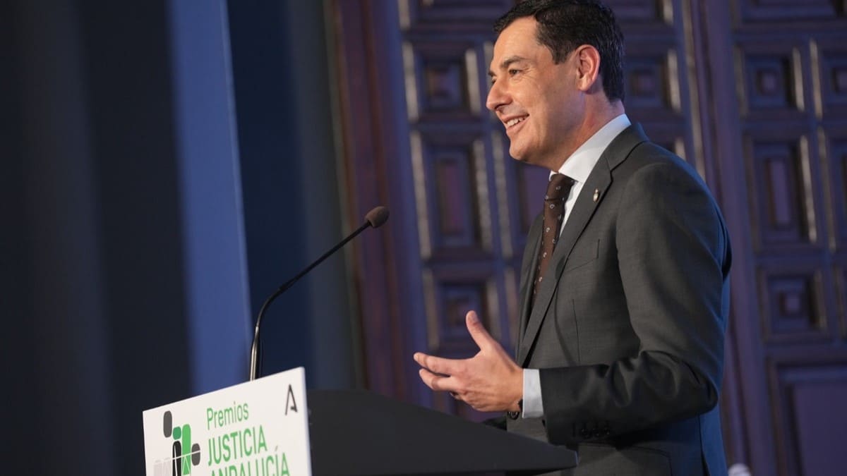 El presidente de la Junta de Andalucía, durante su intervención (1)