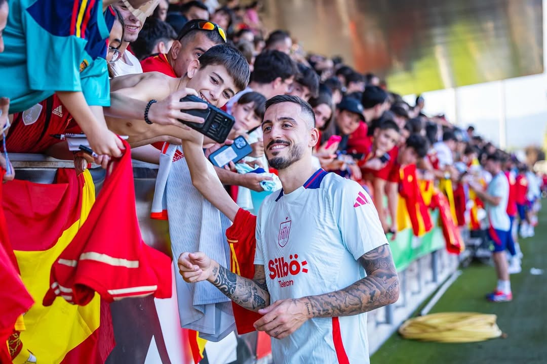 Joselu Mato en un entrenamiento con la Selección Española | @joselumato