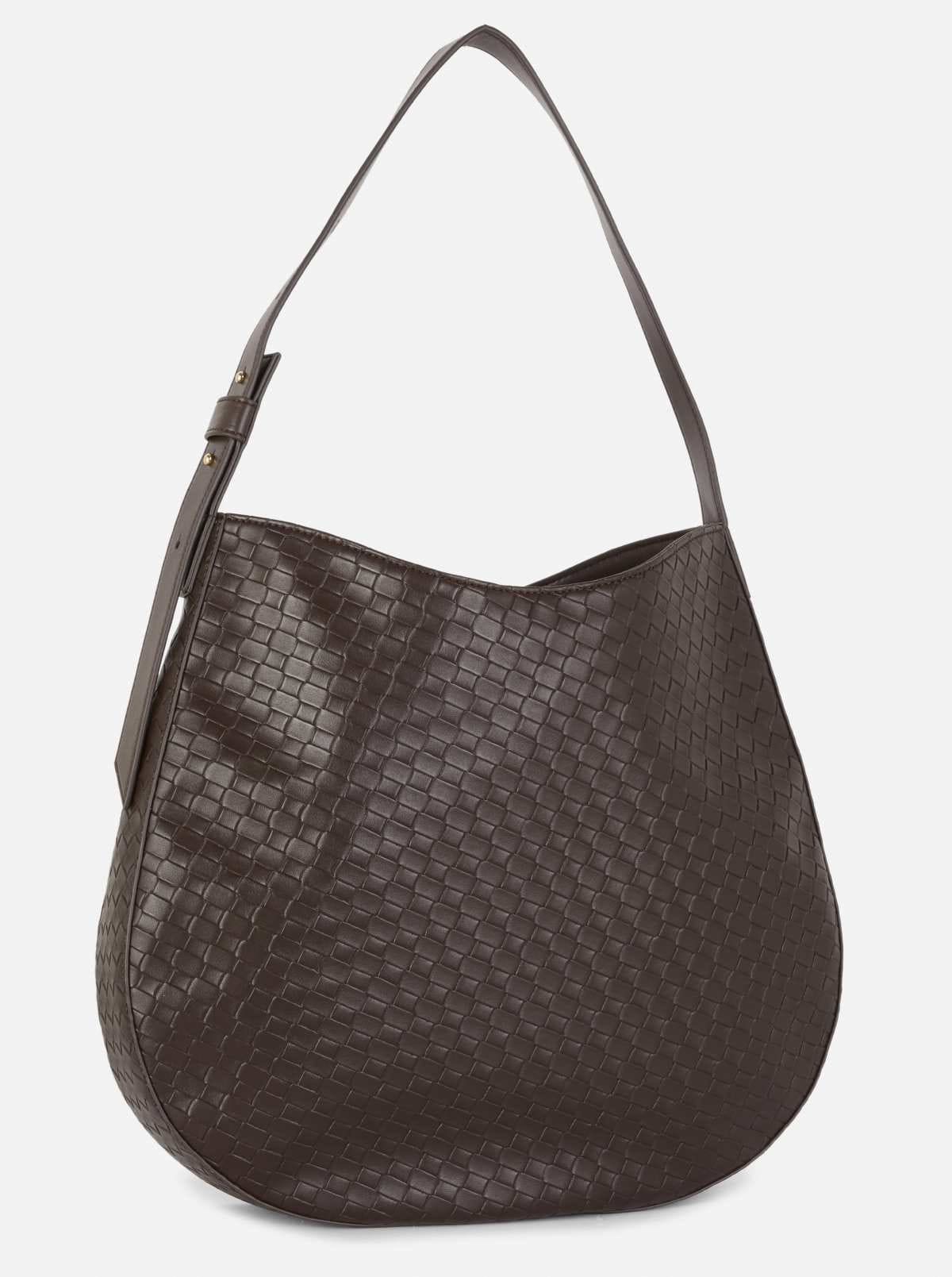 Bolso shopper tejido de Paula Echevarría de Primark