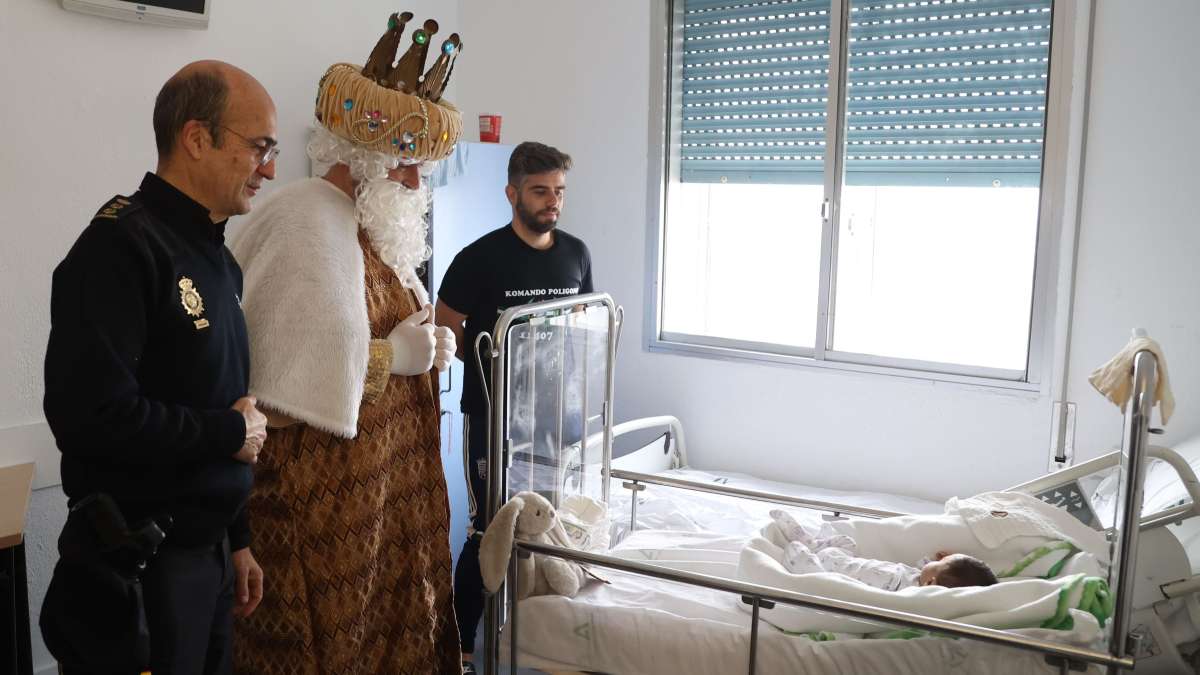 Policía Nacional en el Hospital Universitario de Jerez | Cristo García