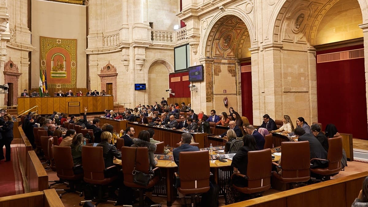 El Parlamento ha acogido el debate sobre los presupuestos | Salvador López Medina