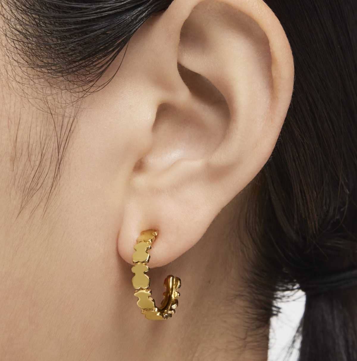 Pendientes aro con baño de oro 18 kt sobre plata Straight de TOUS