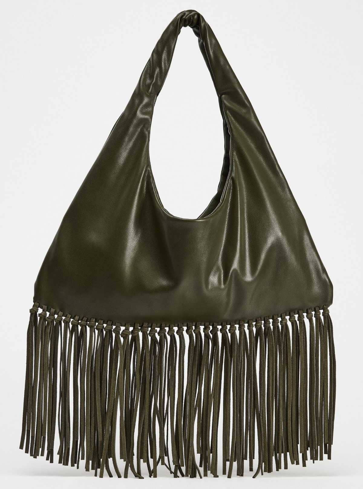 Bolso de hombro flecos de Zara