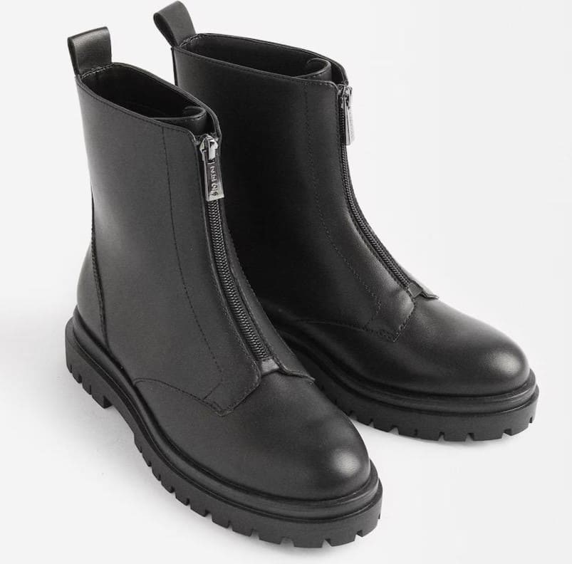 Botines con cremallera frontal en liso Parfois