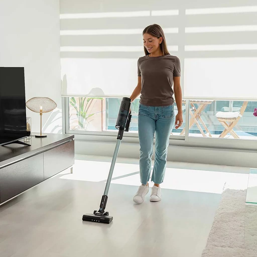 El aspirador de pie Conga Rockstar 1500 Ray Jalisco de Cecotec en Alcampo