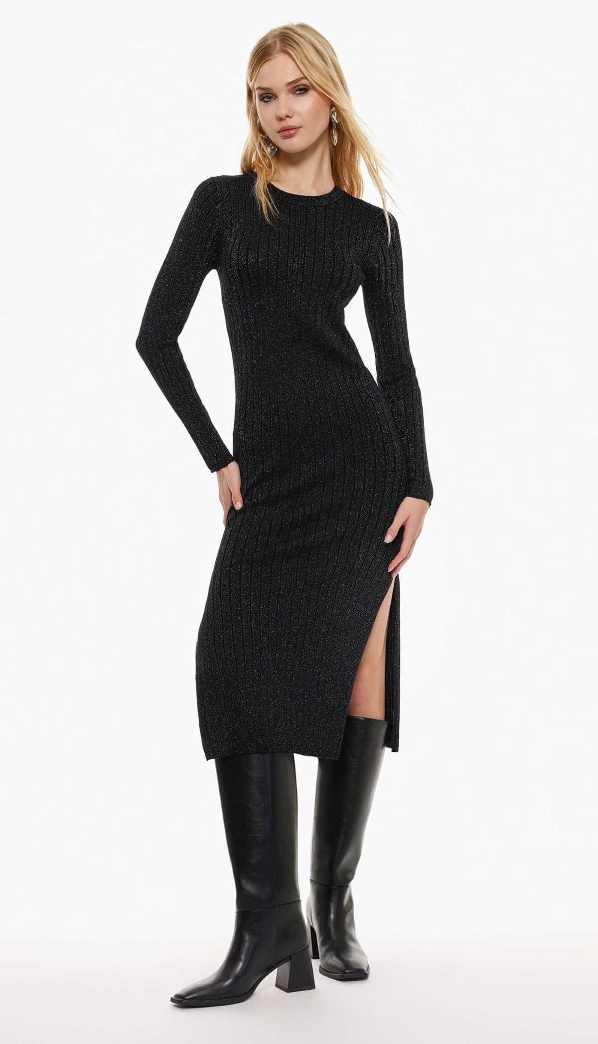 Vestido midi brillo de Lefties