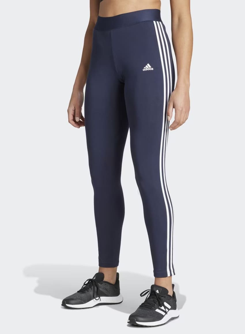 Los pantalones tipo mallas de mujer Loungewear Essentials 3 bandas de Adidas en El Corte Inglés