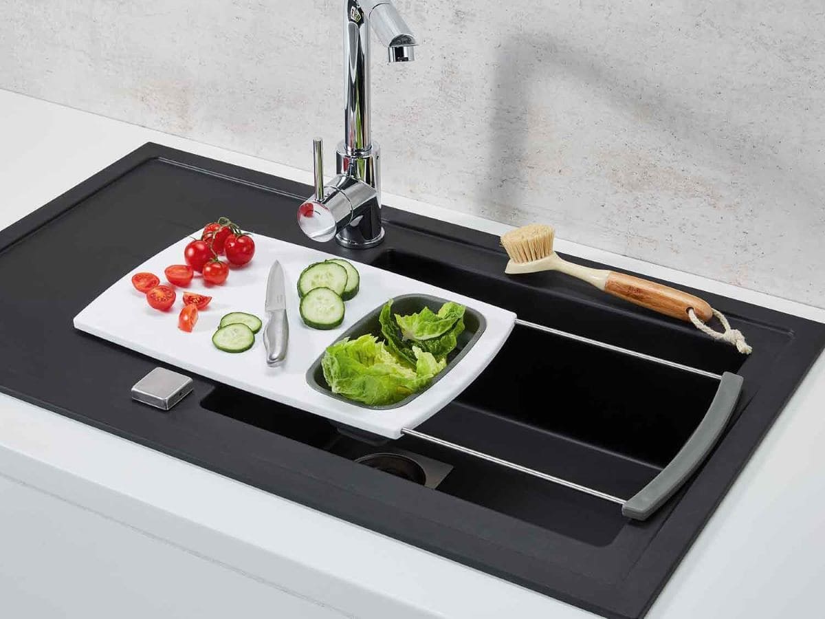 Tabla de cortar con colador Ernesto