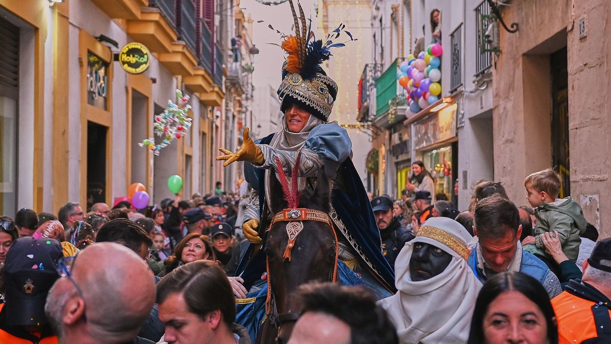 Cabalgata del Heraldo Real en Sevilla | Salvador López Medina